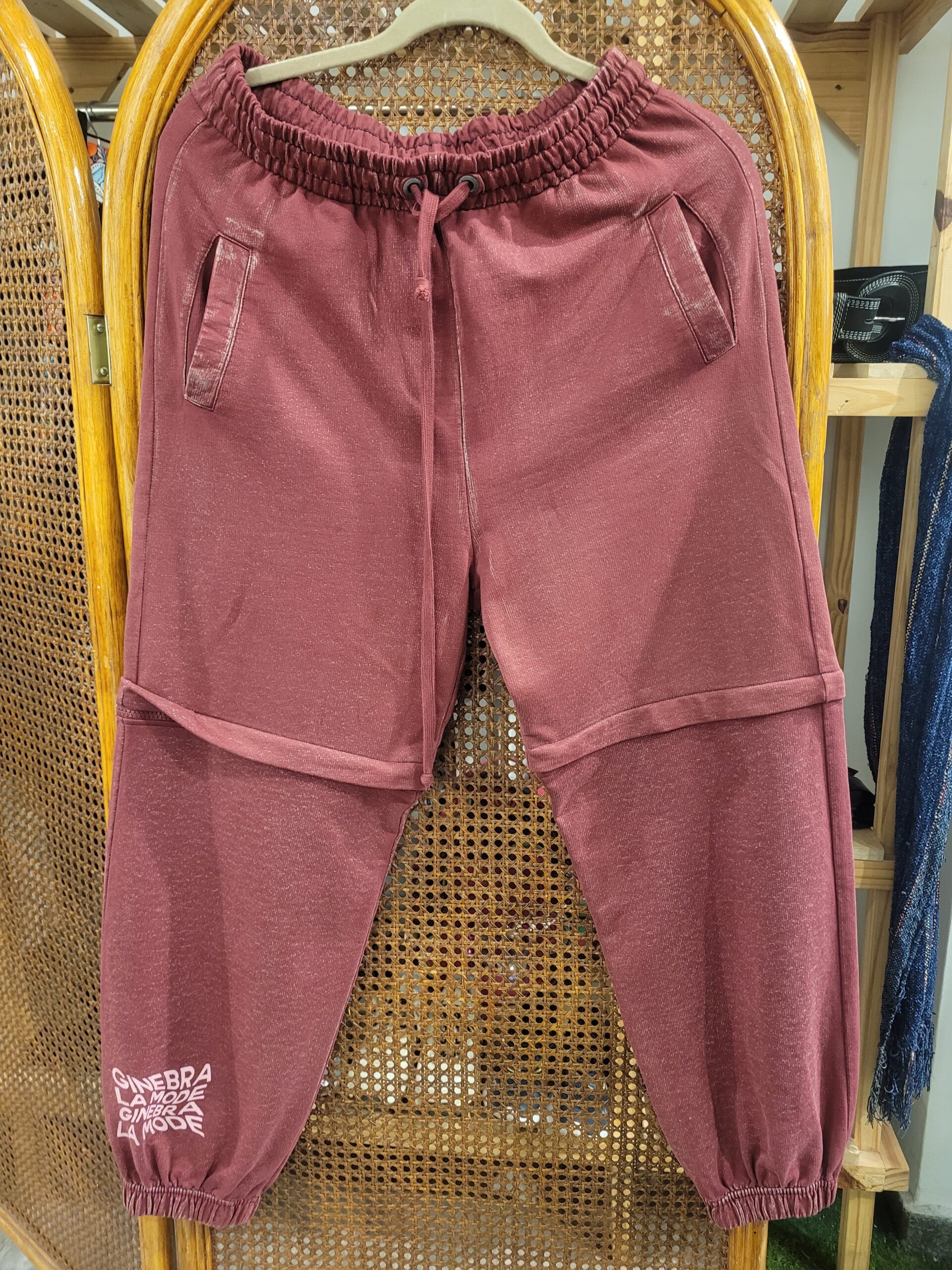 JOGGER GINEBRA